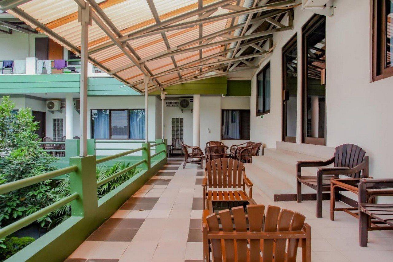 Oyo Life 90091 Wisma Pakuan Syariah Богор Экстерьер фото