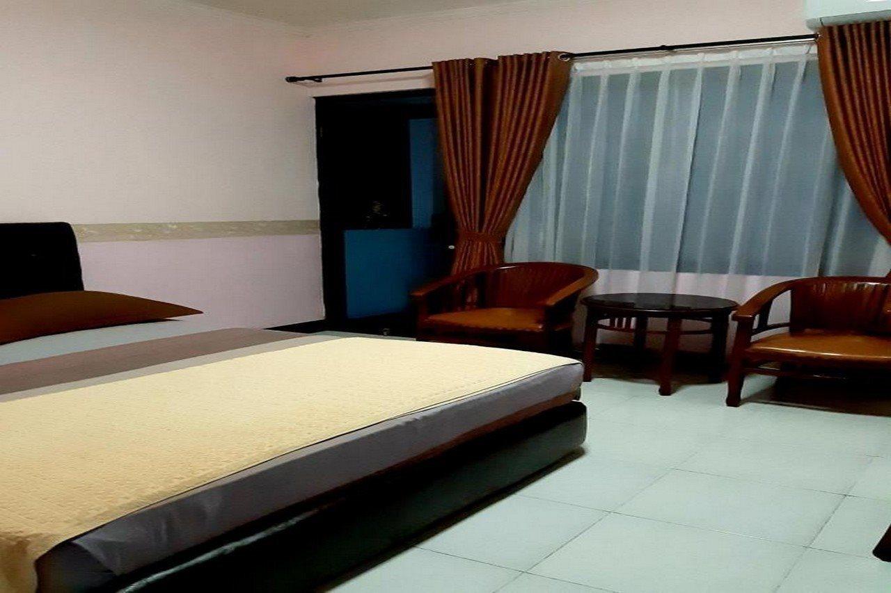 Oyo Life 90091 Wisma Pakuan Syariah Богор Экстерьер фото