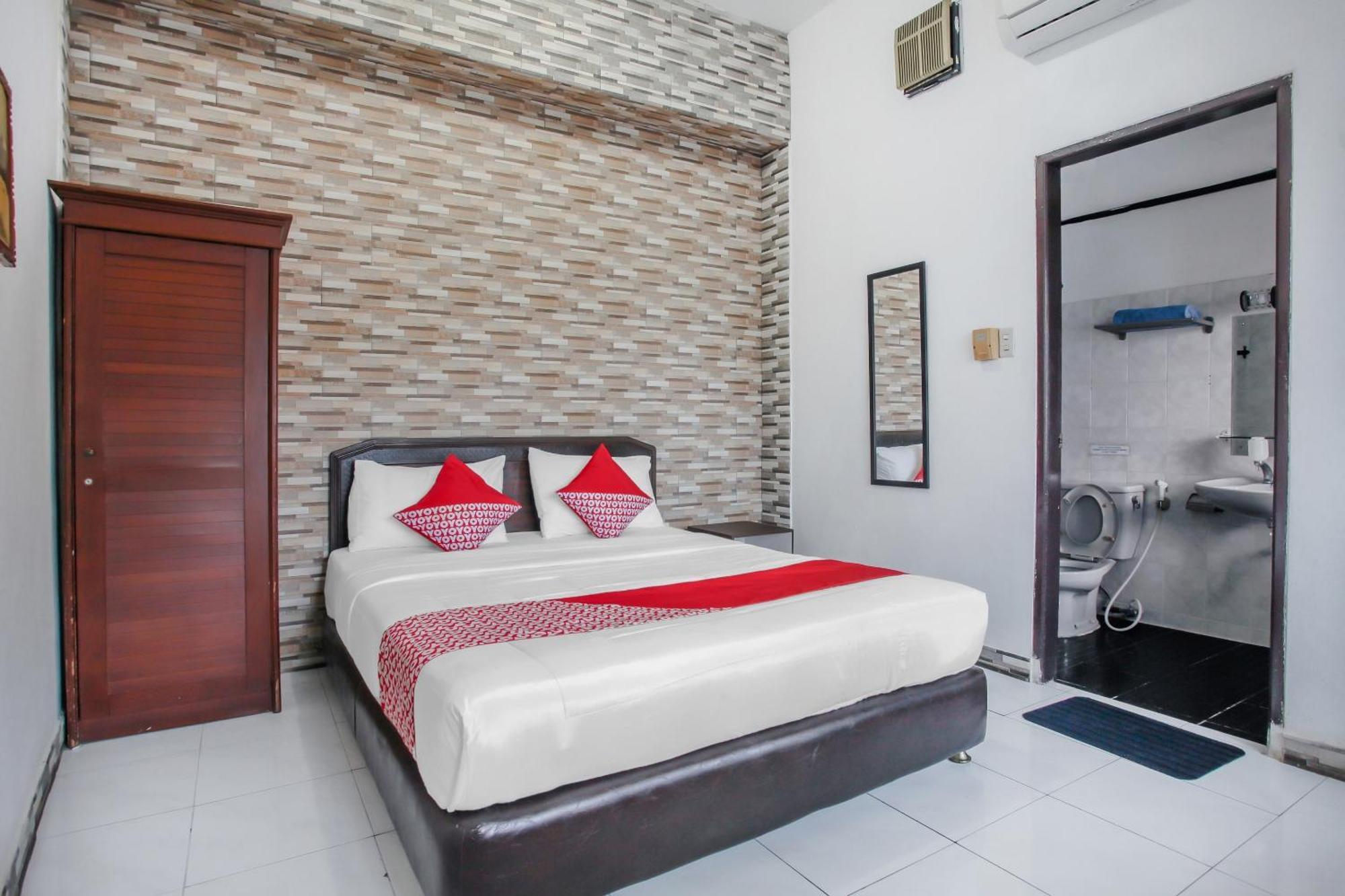 Oyo Life 90091 Wisma Pakuan Syariah Богор Экстерьер фото